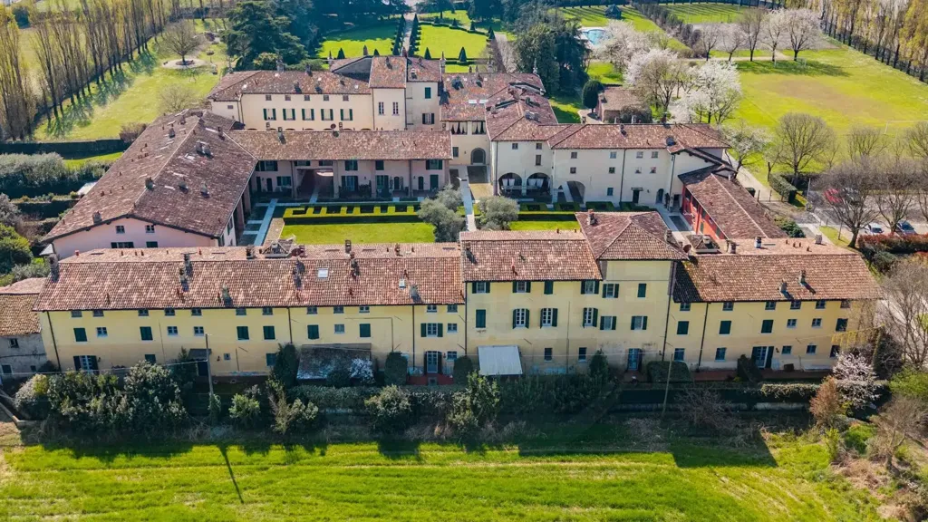 Õhuvaade - Duplex in Exclusive Residence, Castegnato