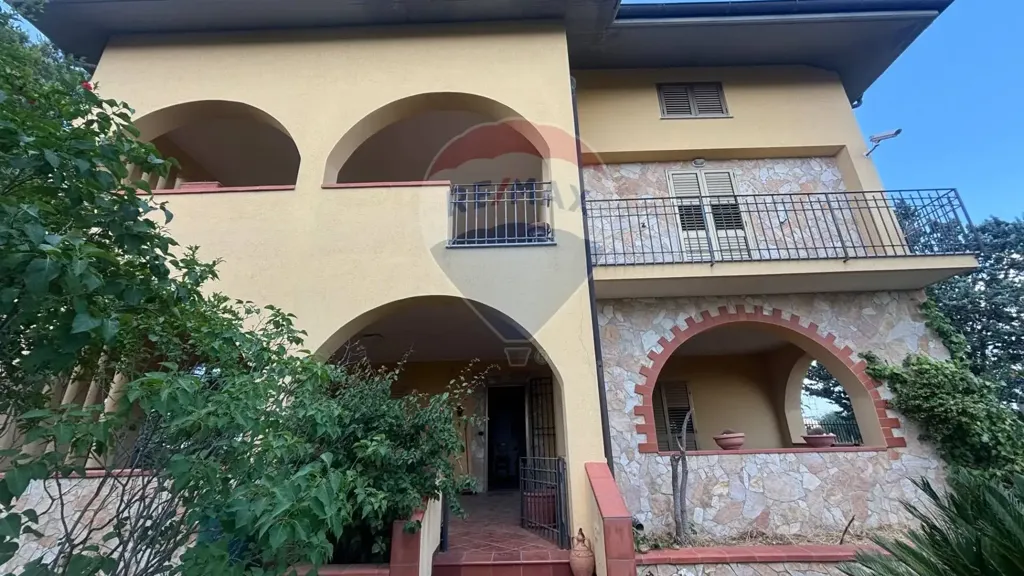 Extérieur - Bifamiliar Villa with Garden in Caltanissetta