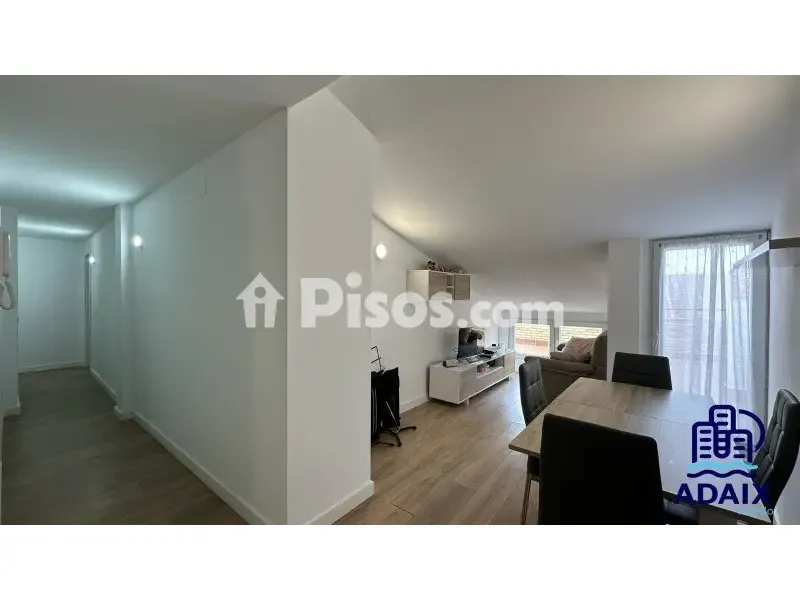 Elutuba - Modern Penthouse with Terraces in Bargas