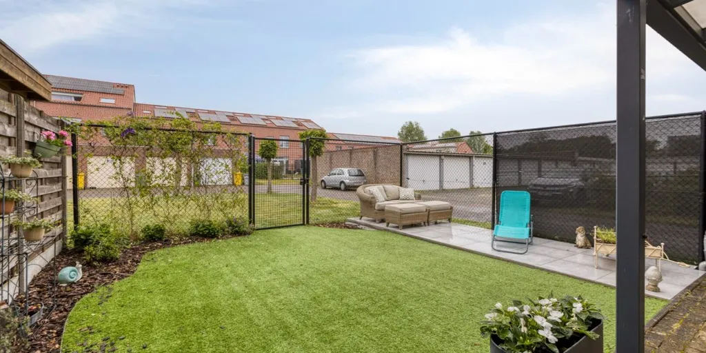 Aed - Ground Floor Apartment with Garden in Geel
