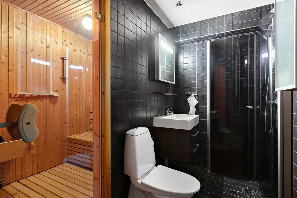 Maison 8 pièces à Örebro kommun
