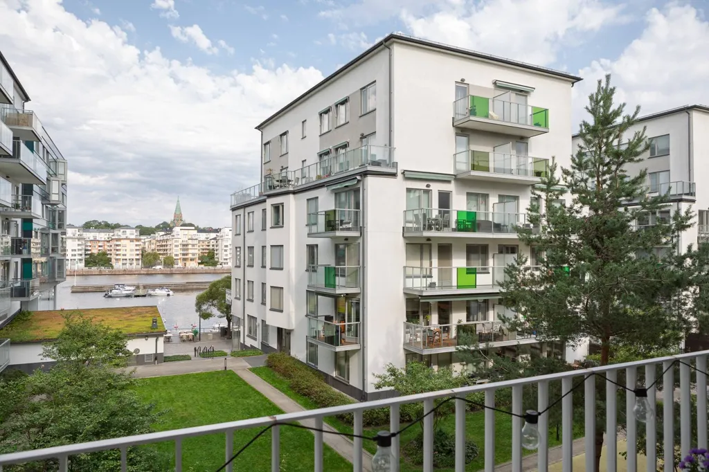 Balcony - Waterfront Apartment with Balcony in Stockholm