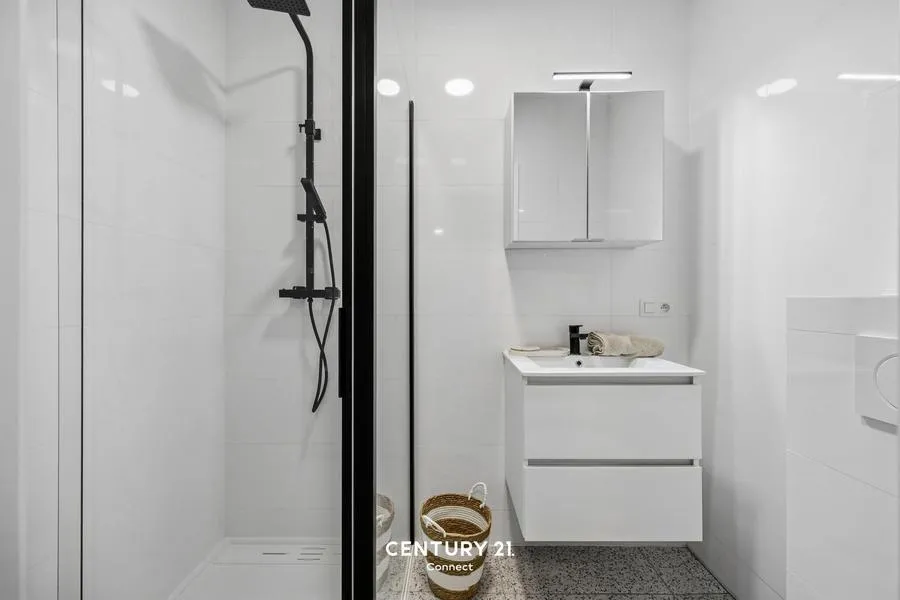 Salles de bain - Appartement avec Jardin et Cave à Leuven