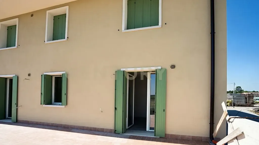 Exterior - New Ground-Floor Flat with Garden in Zevio