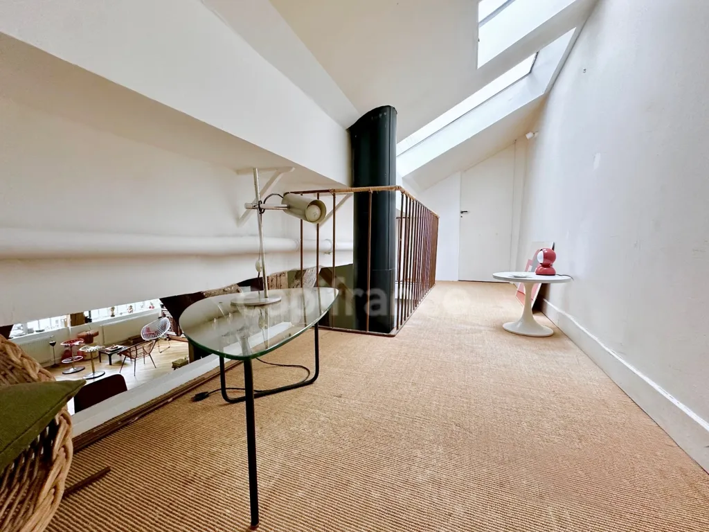 Pièces - Loft-Style avec Jardin Privé dans le 11ème Arrondissement