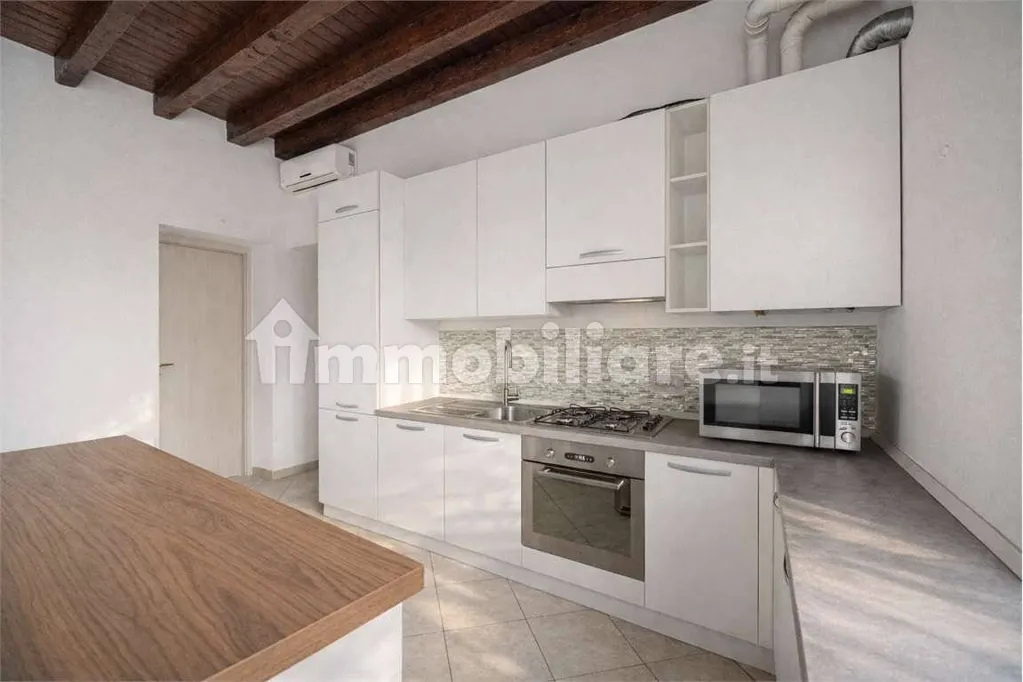 Cuisine - Trilocale with Lake View in Arona