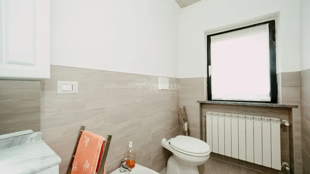 Salles de bain - Renovated House with Garden in Vigevano