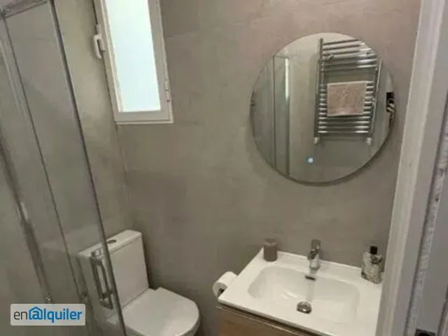 Salles de bain - Reform Apartment with Lift in Chamberí