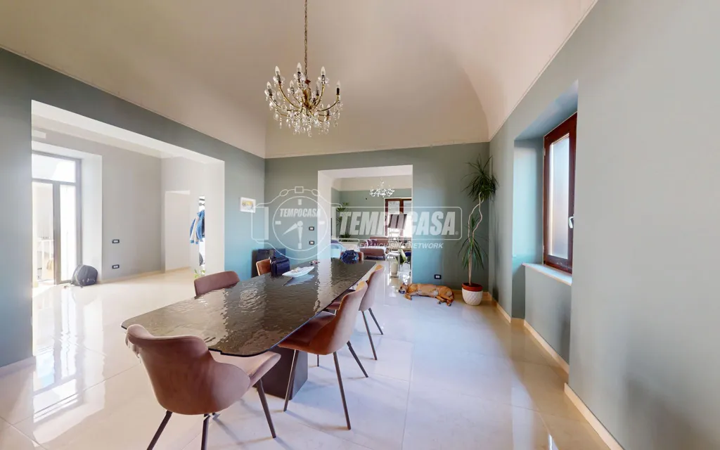 Söögituba - Duplex with Private Parking in Aversa