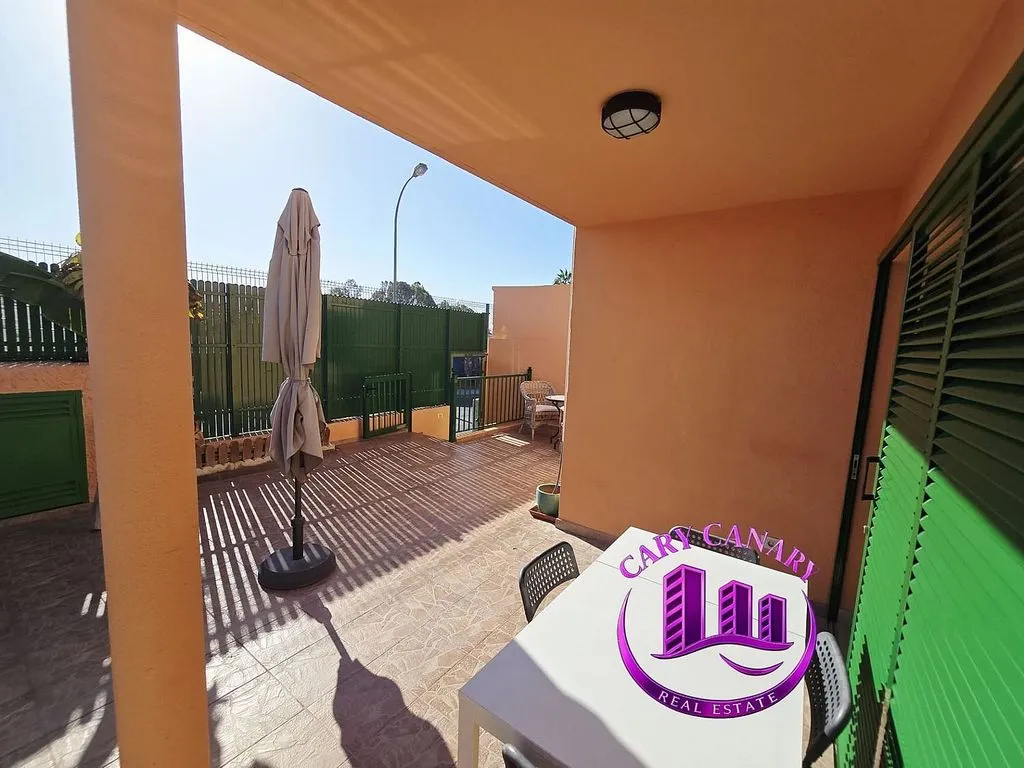 Terrass - Terraced House with Pool in Sonnenland