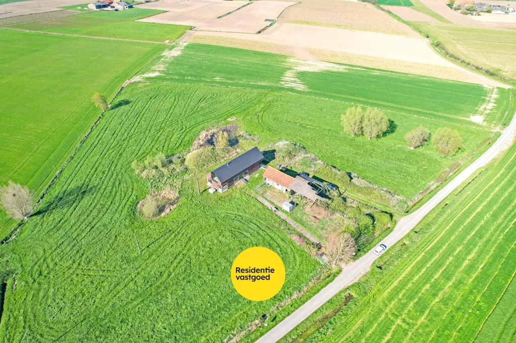 Õhuvaade - Casco House with 2ha Land in Lo-Reninge