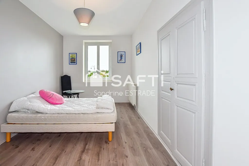 Magamistoad - Charm House with Rental Potential in Montverdun