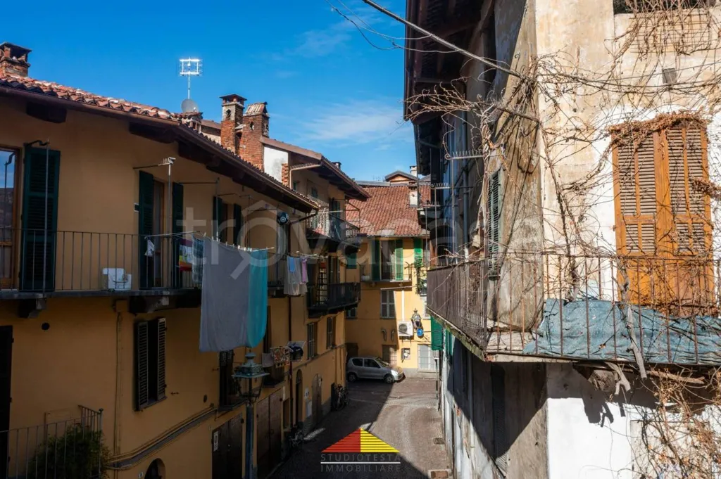 Rõdu - Restoration Project in Historic Centre, Saluzzo