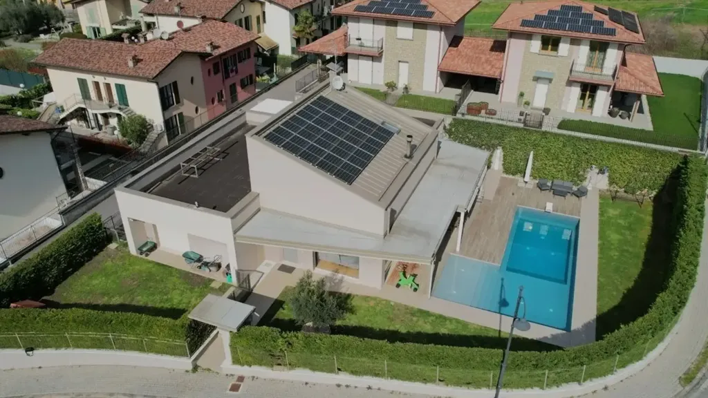 Õhuvaade - Contemporary Villa with Pool in Paratico