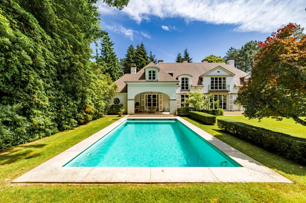 Õhuvaade - Renovated Villa with Pool near Forêt de Soignes