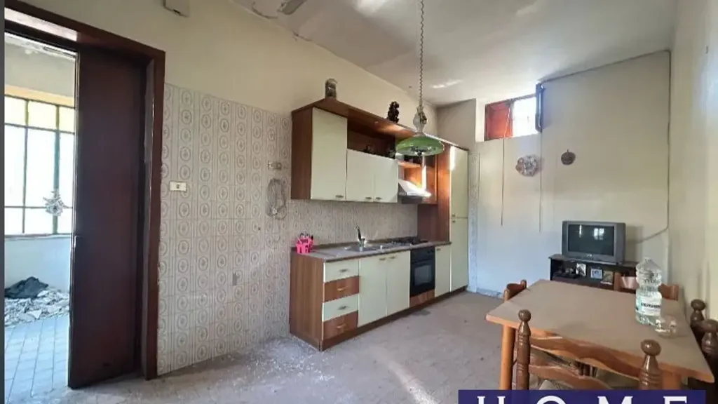 Cuisine - Bright Bilocale with Balcony in Frattaminore
