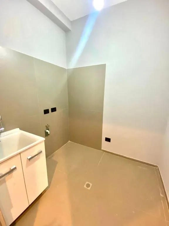 Salles de bain - Luxury Flat with Balconies in Piccolomini, Rome