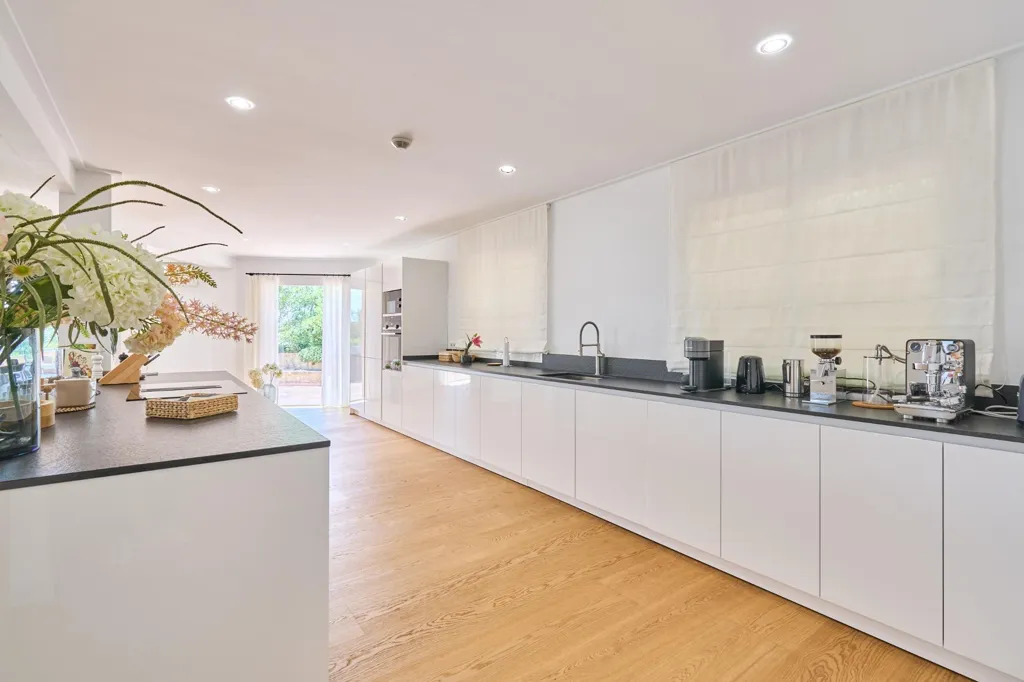 Köök - Luxury Villa with Golf Views in Son Vida