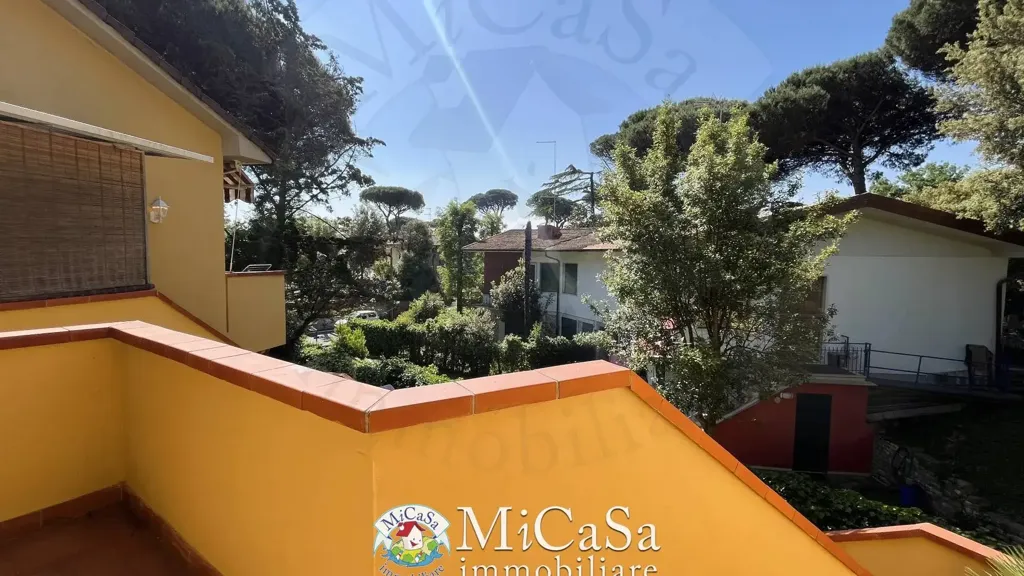 Terrass - Twin-Occupancy Apartment with Terrace in Pisa