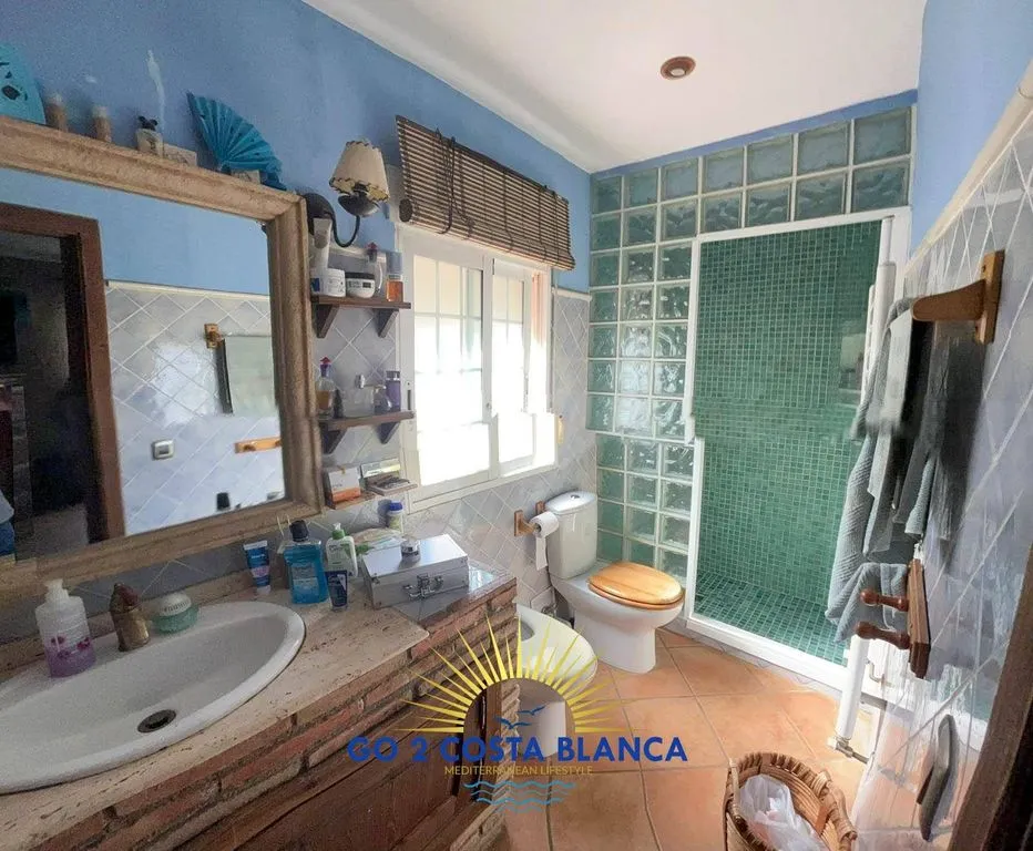 Vannitoad - Luxury Detached House with Pool in La Nucia