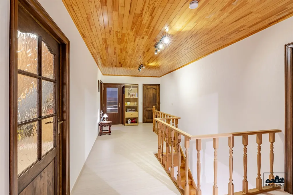 Entrée - Maison avec Terrasse et Garage à Temse