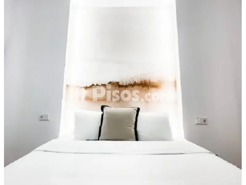 Chambres - Amueblé Flat with Balcony in Carrer Girona