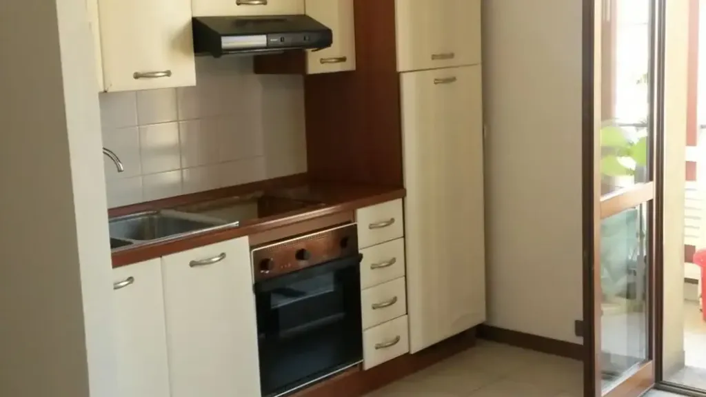 Cuisine - Apartment with Balcony in Brescia West