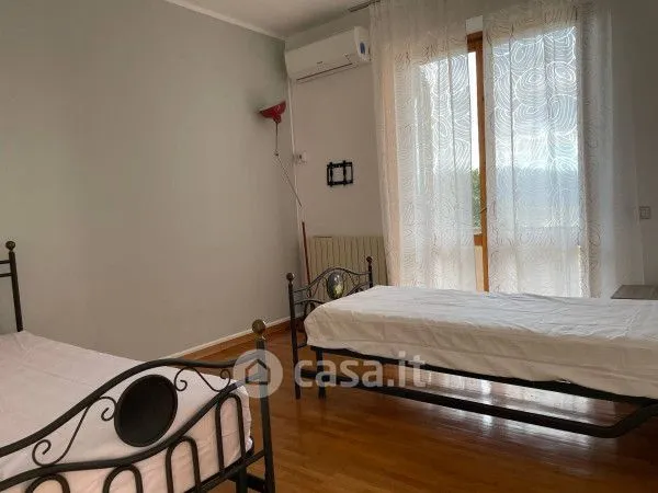 Magamistoad - Spacious Apartment with Balcony in Camerino