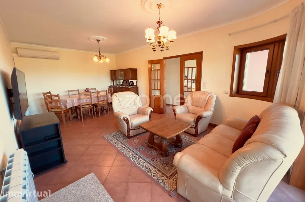 Wohnzimmer - Geminated House with Garage in Chaves Centre