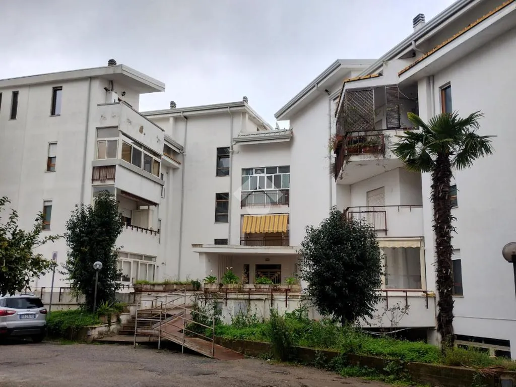 Extérieur - Spacious Apartment with Balcony in Castrolibero