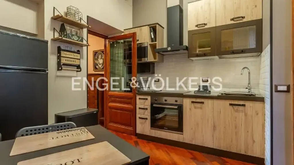Cuisine - Luxury Apartment with Double Exposure in Rome