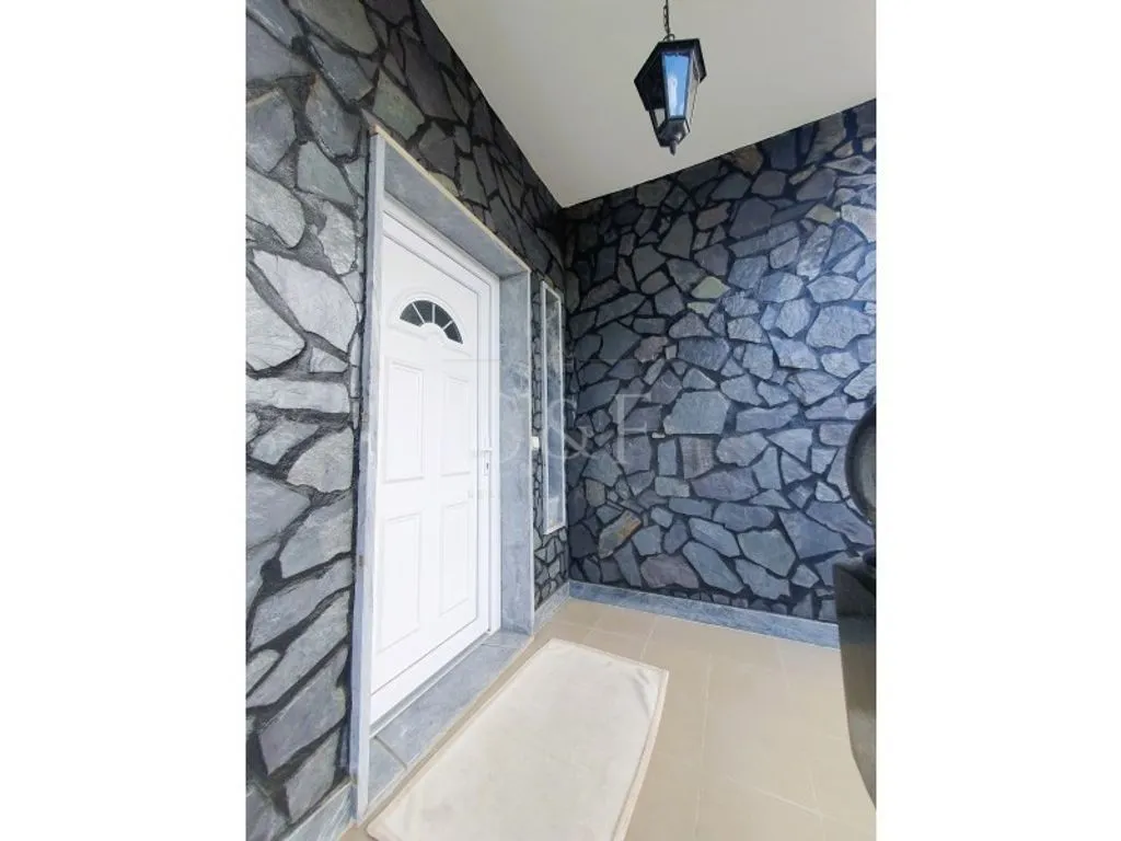 Esik - Luxury House with Garden in Seixal