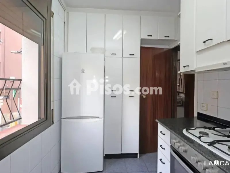 Cuisine - Apartment with Terrace in Esplugues de Llobregat