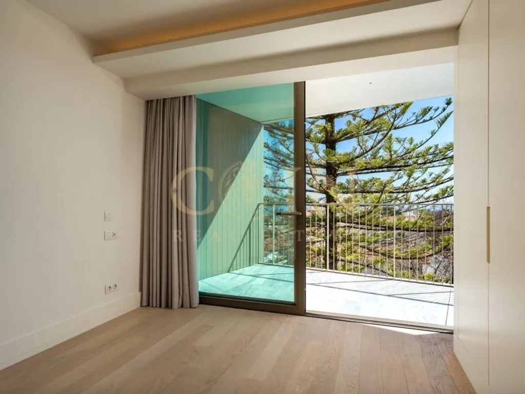 other_room