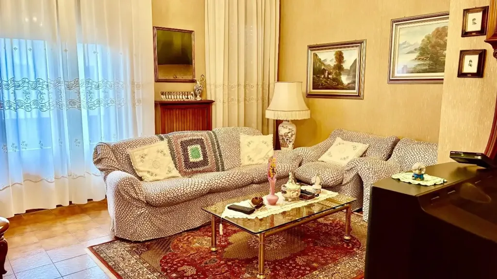 Séjour - Apartment with Balcony in Castelfiorentino