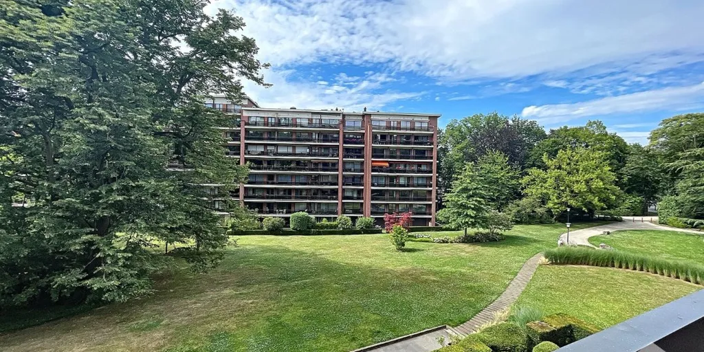 Garden - Apartment with South Terrace in Ukkel