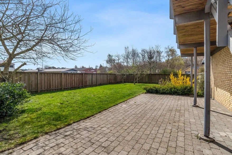 Giardino - Fully Let Three-Unit Property in Yellow Brick