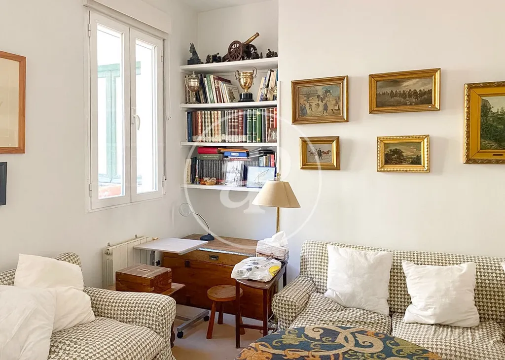 Elutuba - Luxury Apartment with High Luminosity in Madrid