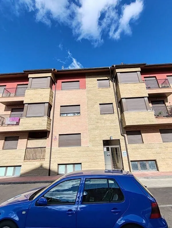 Exterior - Apartamento exterior con balcón en Lanciego