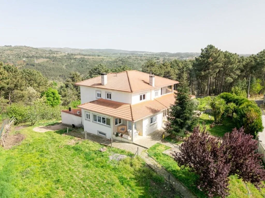 Õhuvaade - Luxury Villa with Garden in Adoufe, Vila Real