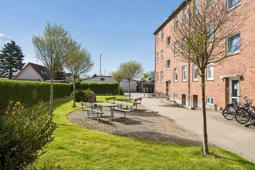 Aed - Apartment with Functional Layout in Randers NØ