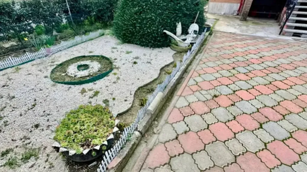Aed - Villa with Garden in Castel San Giovanni