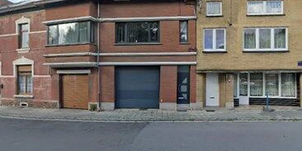Extérieur - Immeuble avec Garage et Combles à Lodelinsart