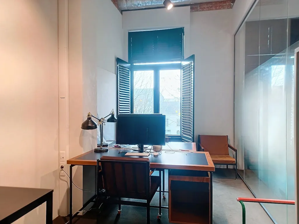 Bureau - Kantoor avec Vue sur l'Eau à Gand
