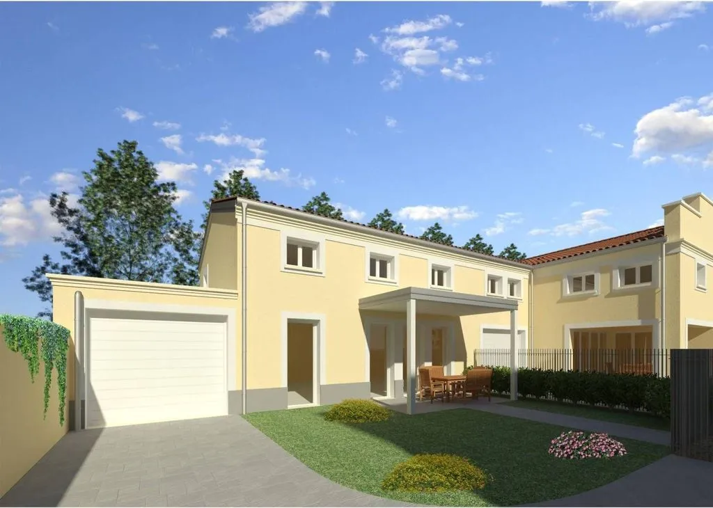 Luxury Villa with Private Garden in Modena