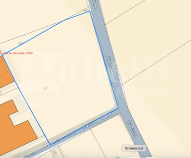 Altro - Terreno edificabile con cancello in Via Fiume, Galatina