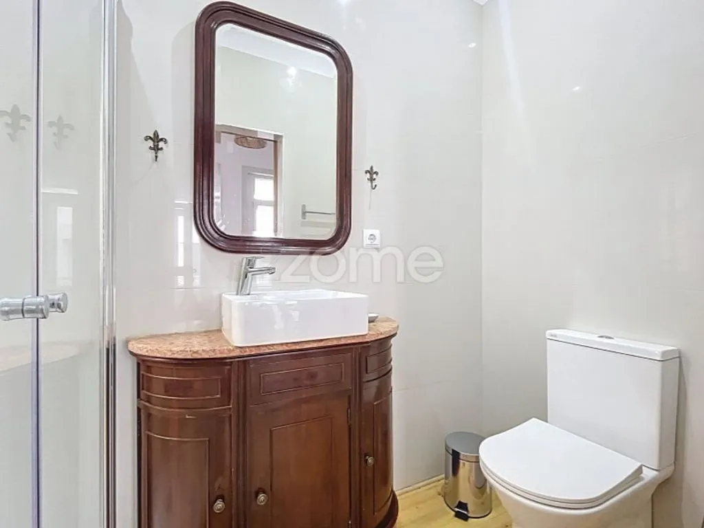 Vannitoad - Luxury House with 8 Suites in Figueira da Foz
