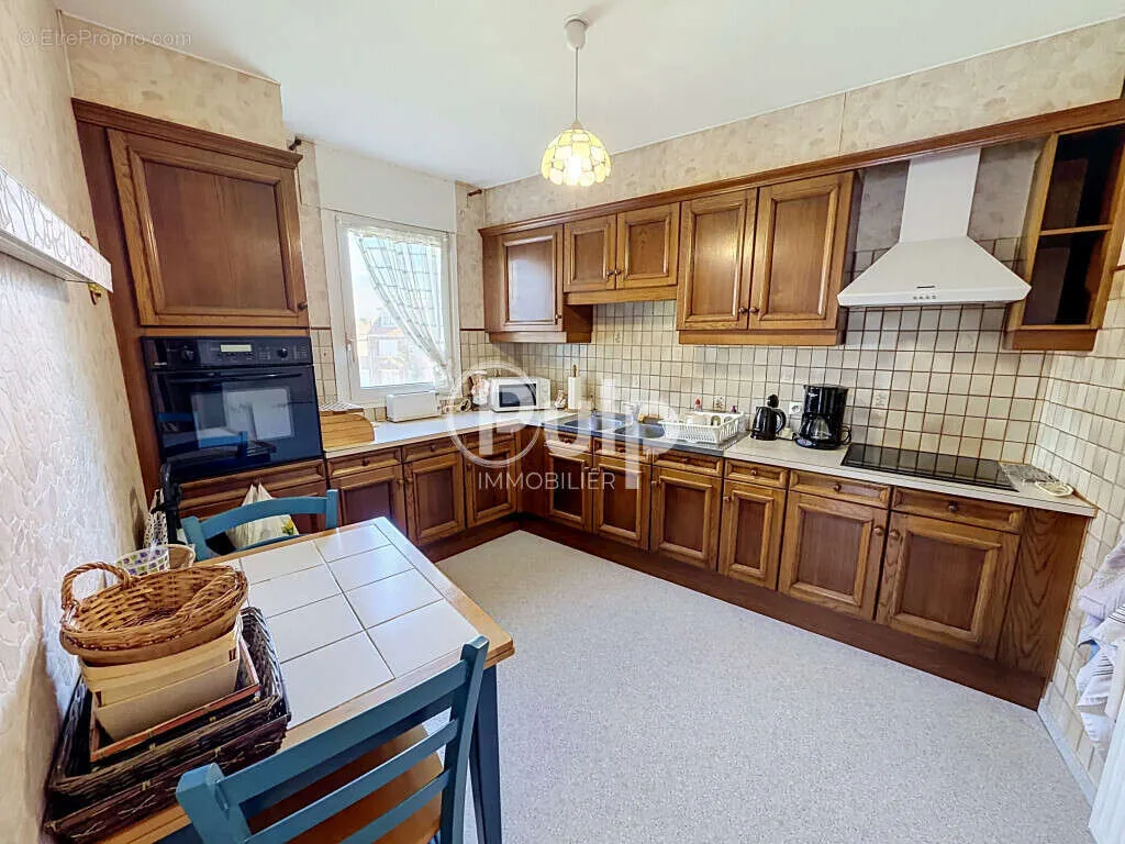 Cuisine - Appartement avec Garage dans Résidence Sécurisée à Loos