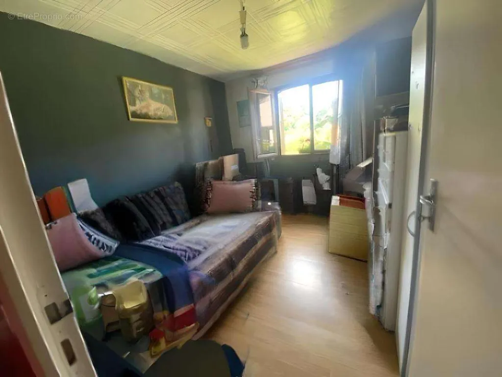Chambres - Maison à Rénover avec Terrains à Bâtir à Rouen
