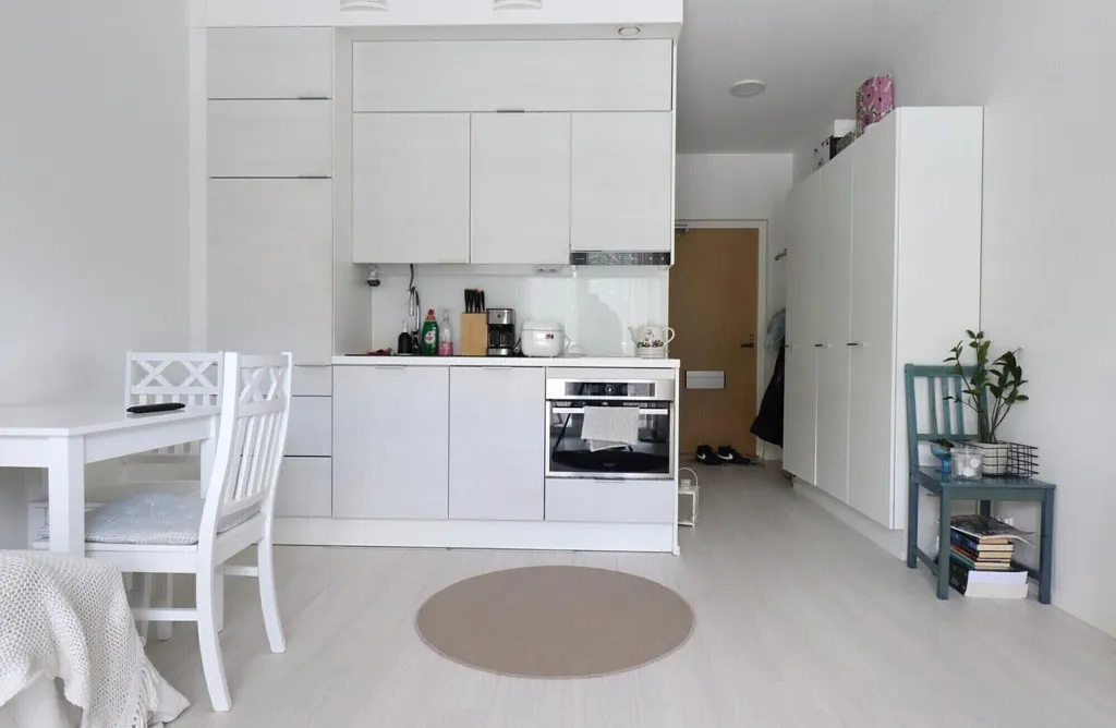 Cuisine - Bright Studio with Balcony in Ylistönmäki, Jyväskylä